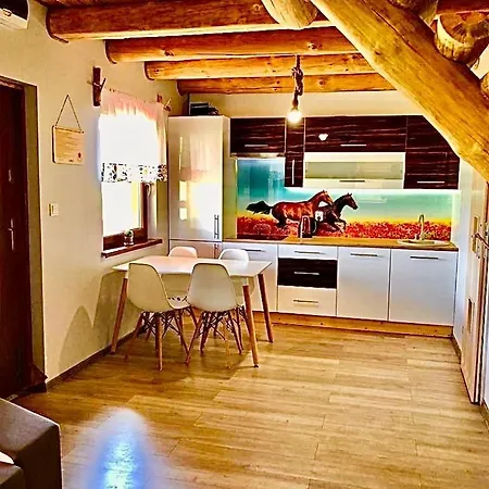 別荘 Eden Kaszuby Balia Sauna Alpaki Mini Zoo ゴウビエ