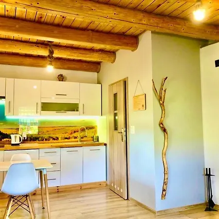 Eden Kaszuby Balia Sauna Alpaki Mini Zoo بيت للعطل *