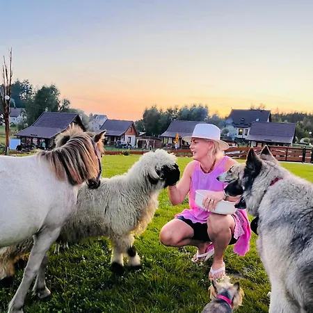 Domki Eden Z Ballia Golubie